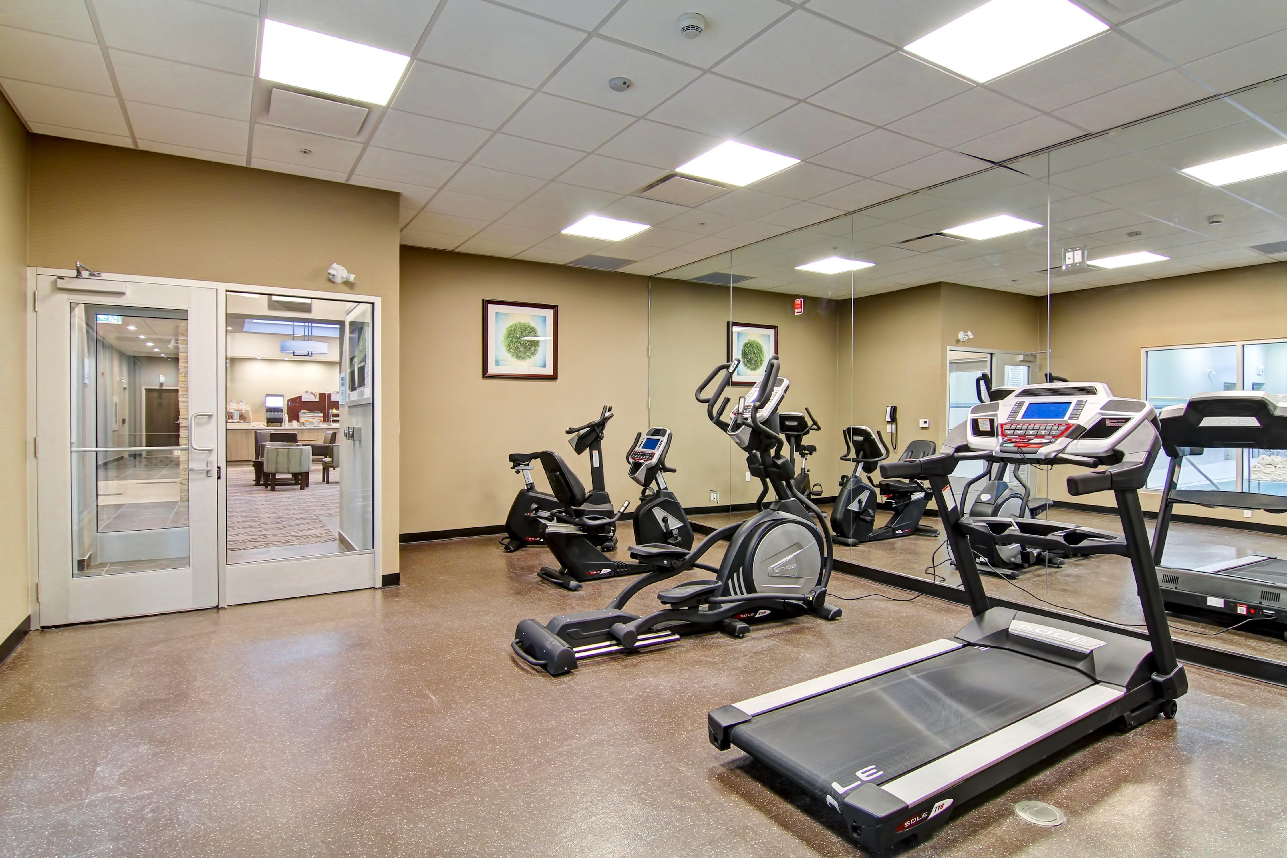 Holiday Inn Express & Suites Oshawa Downtown - Toronto Area By Ihg Экстерьер фото